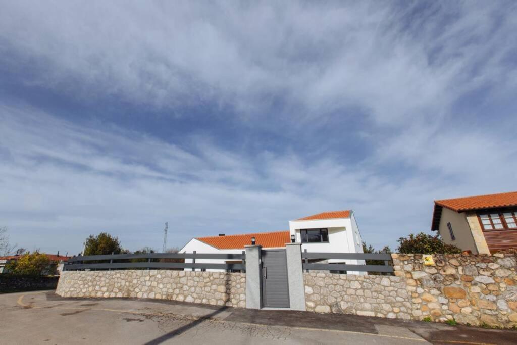 La Llosina Vivienda Vacacional Alquiler Integro Llanes Kültér fotó