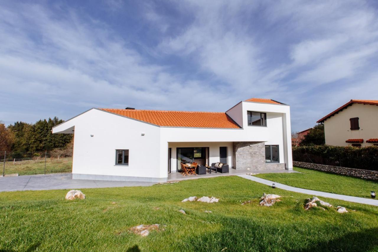 La Llosina Vivienda Vacacional Alquiler Integro Llanes Kültér fotó